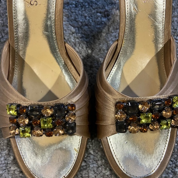 Caparros bronze silk high heel sandals with rhinestones size 8.5 Worn on… - Picture 3 of 13